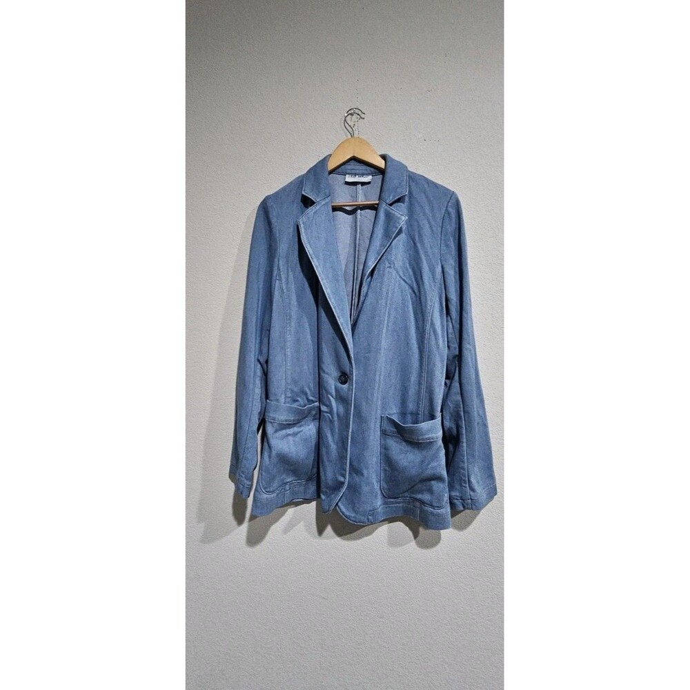 Lane Bryant Jacket Womens 14 Light Wash Chambray Button Soft Stretch Pockets